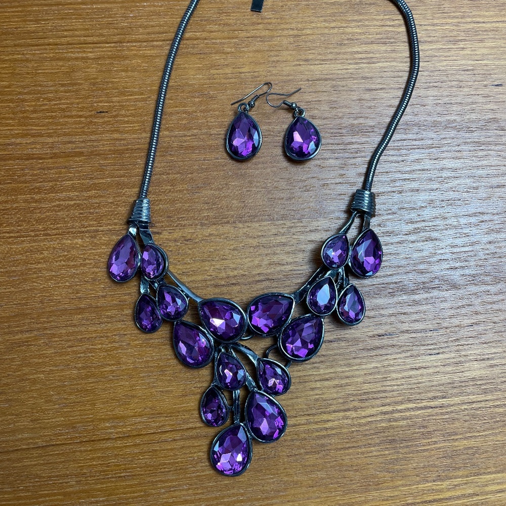 New Bauble Bar Purple Crystal Necklace & Earrings
